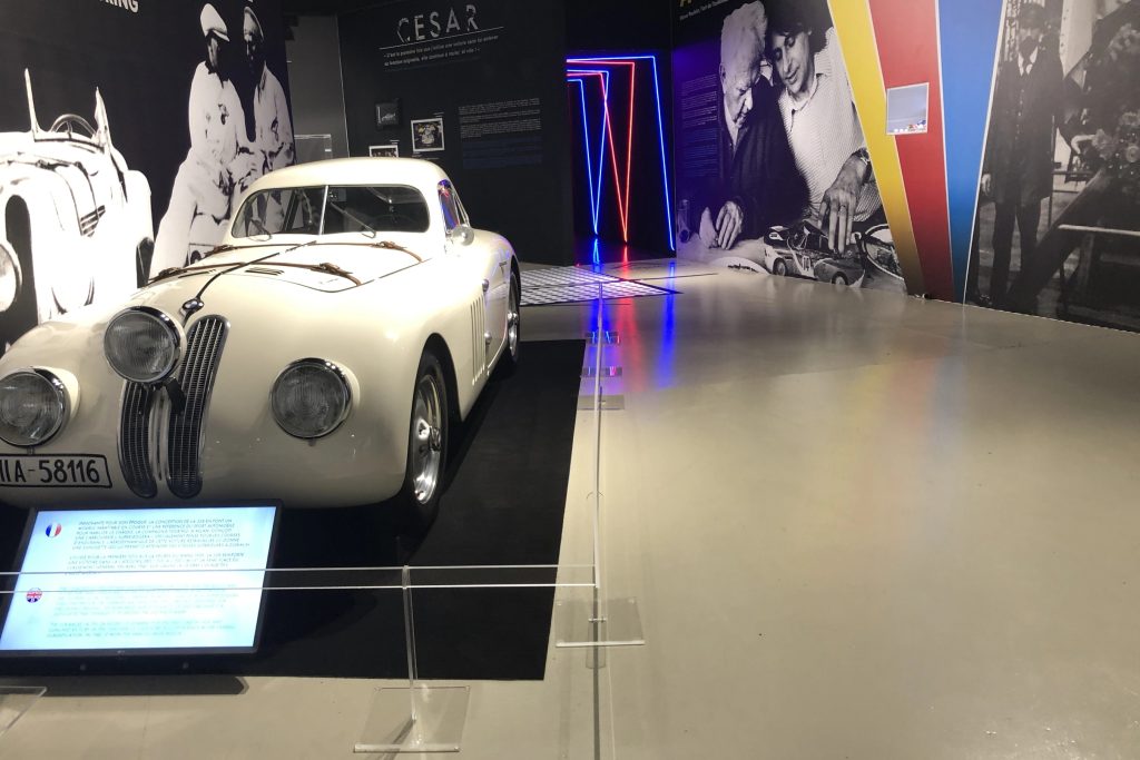 BMW affiche exposition